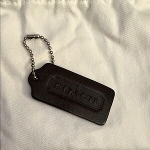 Coach Vintage black Leather Hangtag